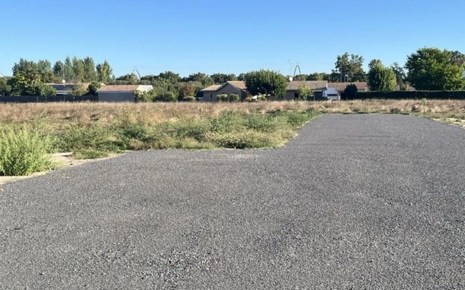 Terrain à bâtir de 1030 m² à LE TEICH (33) à Le Teich — photo 1