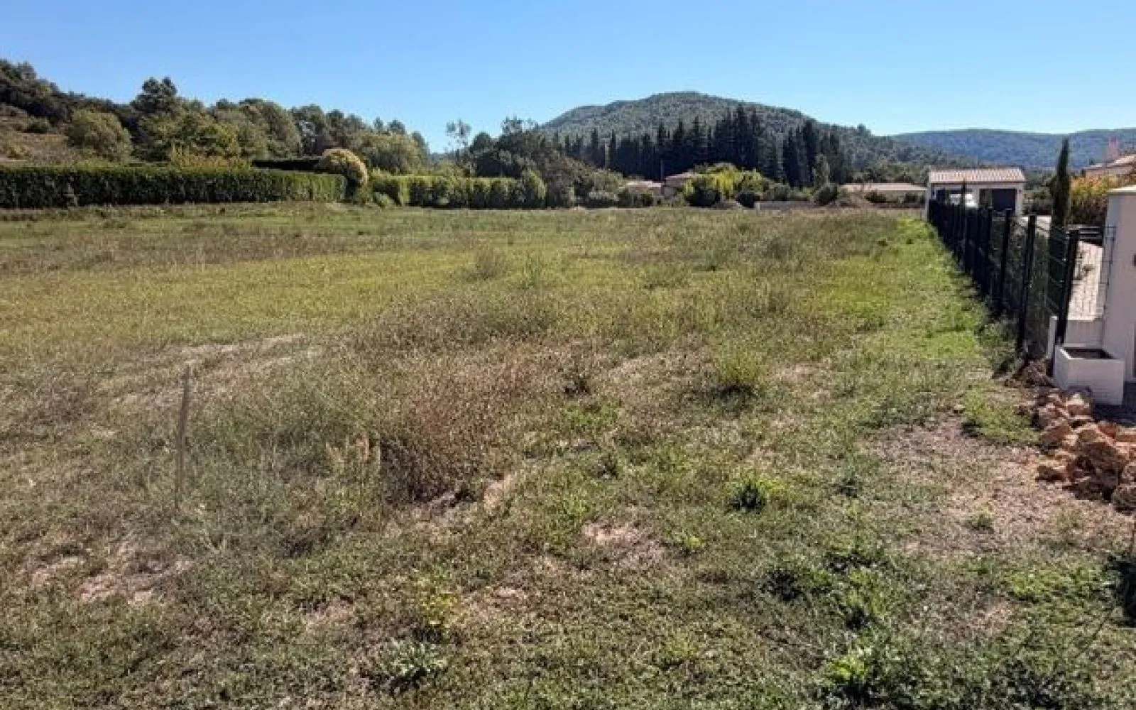 Maison 95 m² avec terrain à SALERNES (83) à Salernes — photo 9