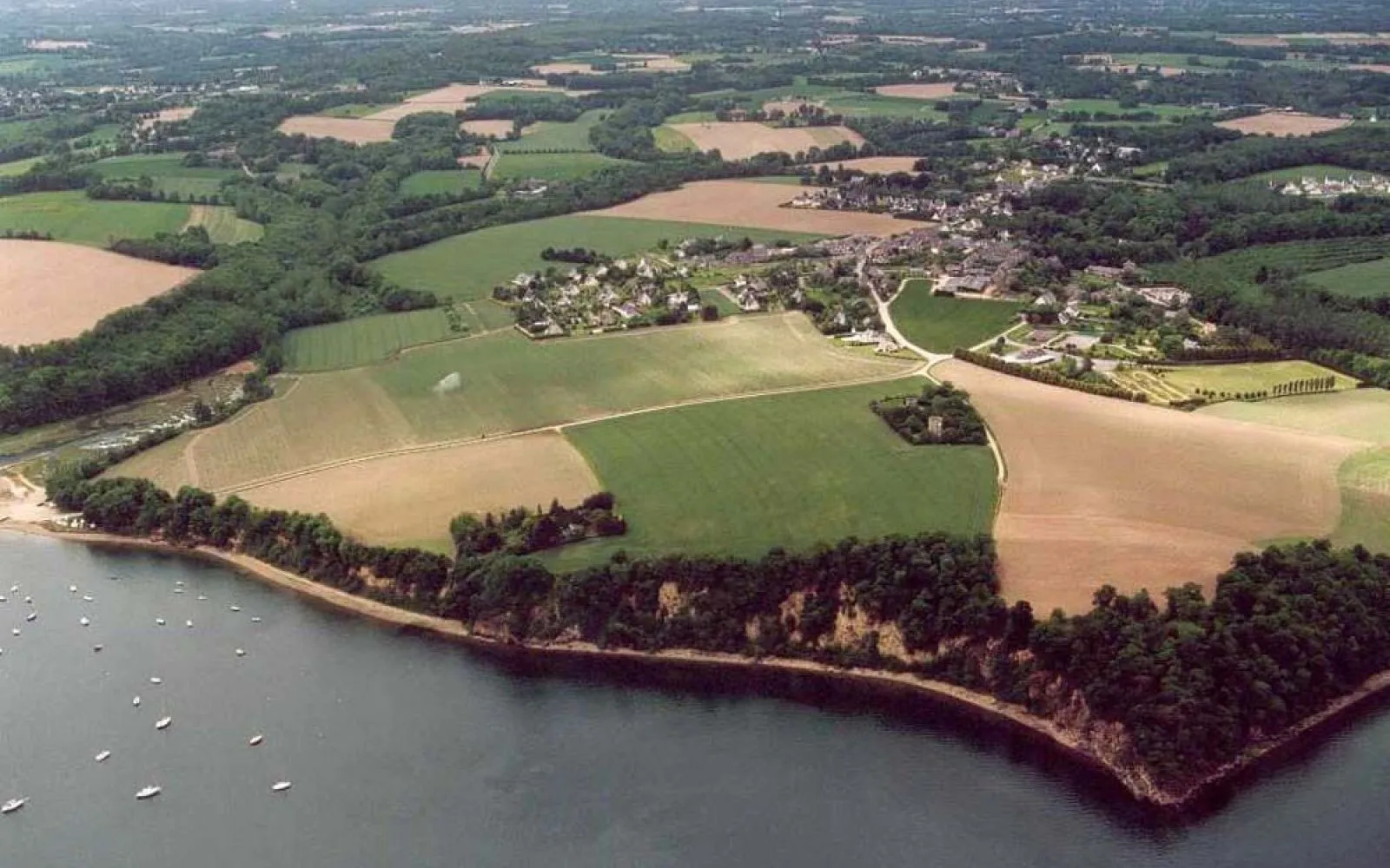 Projet de construction d'une maison 63.48 m² avec terrain à LANGROLAY-SUR-RANCE (22) à Langrolay-sur-Rance — photo 5