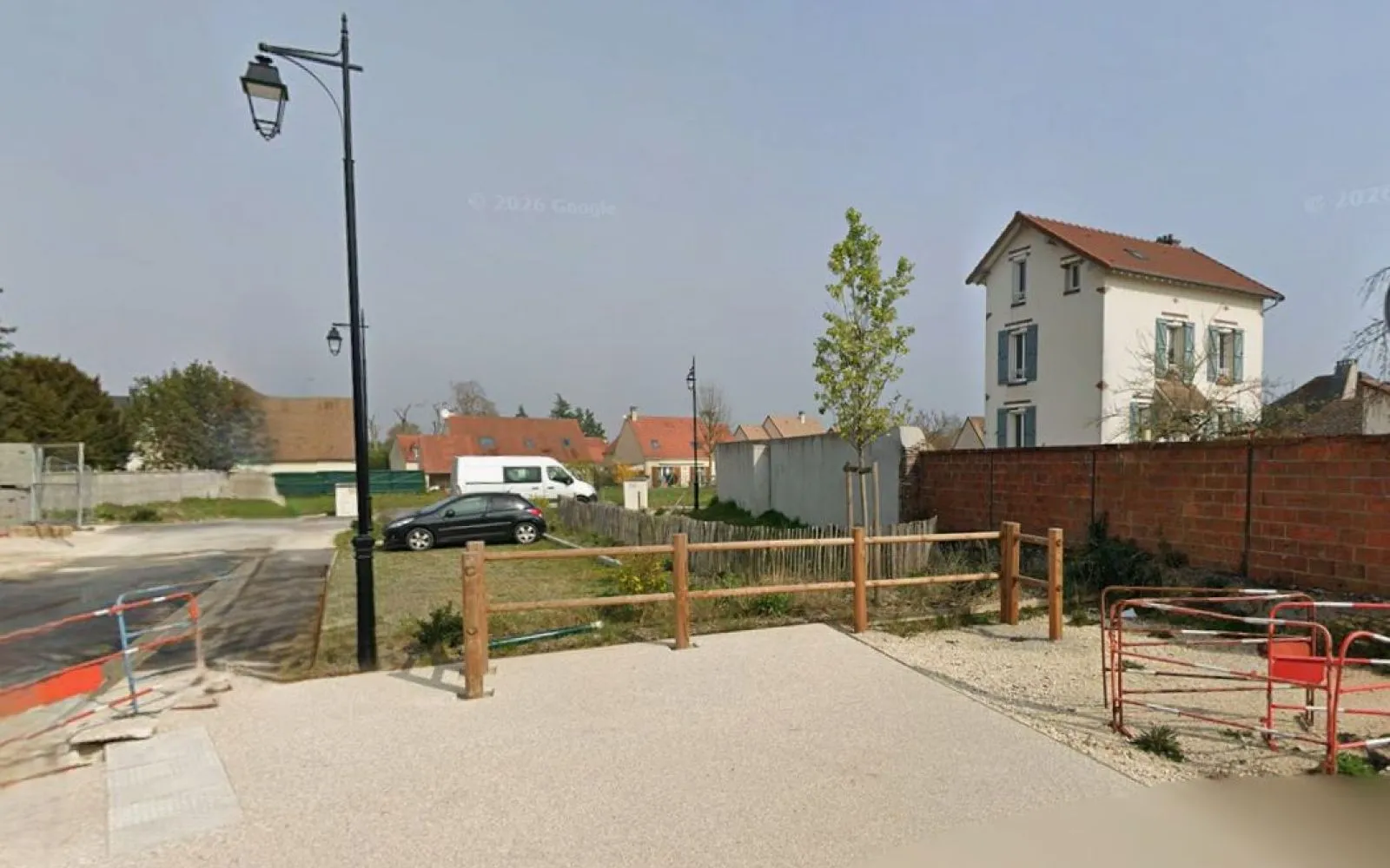 Projet de construction d'une maison 97 m² avec garage à OULINS (28) à Oulins — photo 4