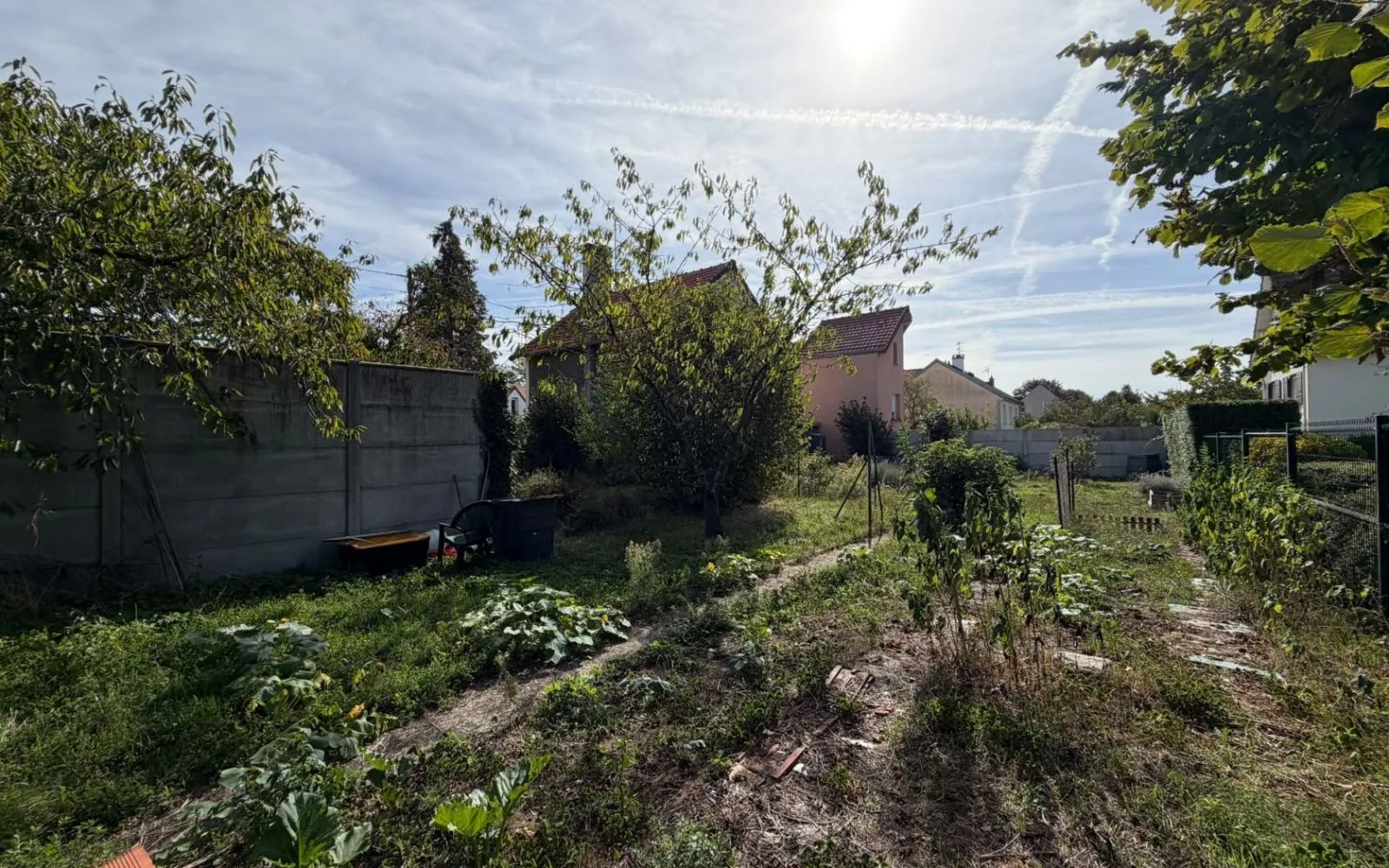 Terrain à bâtir de 268 m² à CONFLANS-SAINTE-HONORINE (78) à Conflans-Sainte-Honorine — photo 1