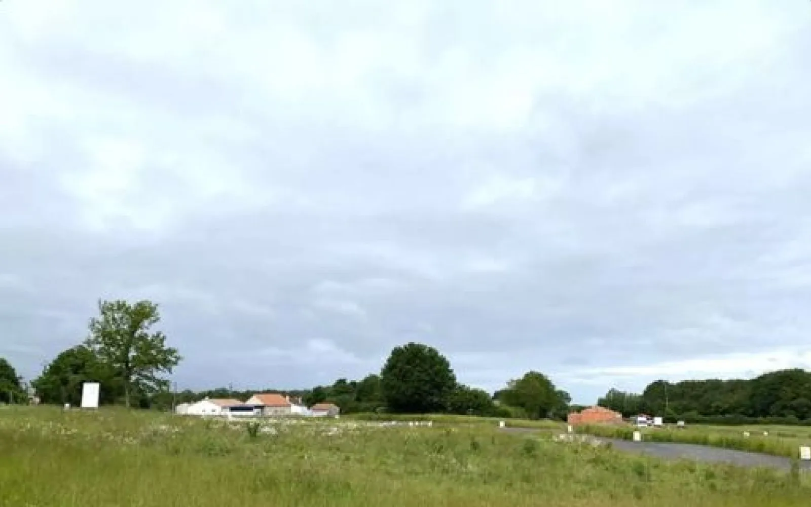 Terrain à bâtir de 482 m² à SAINT-GEORGES-DES-GARDES (49) à Saint-Georges-des-Gardes — photo 1
