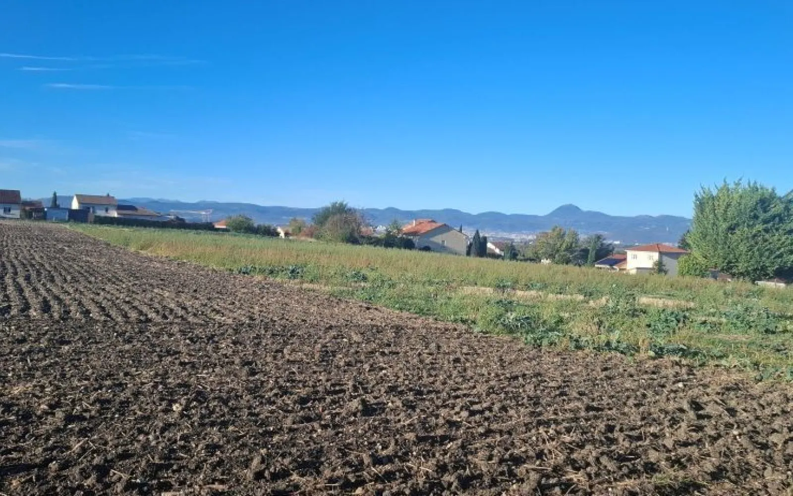 Maison 96 m² avec terrain à LES MARTRES-D'ARTIERE (63) à Martres-d'Artière — photo 4
