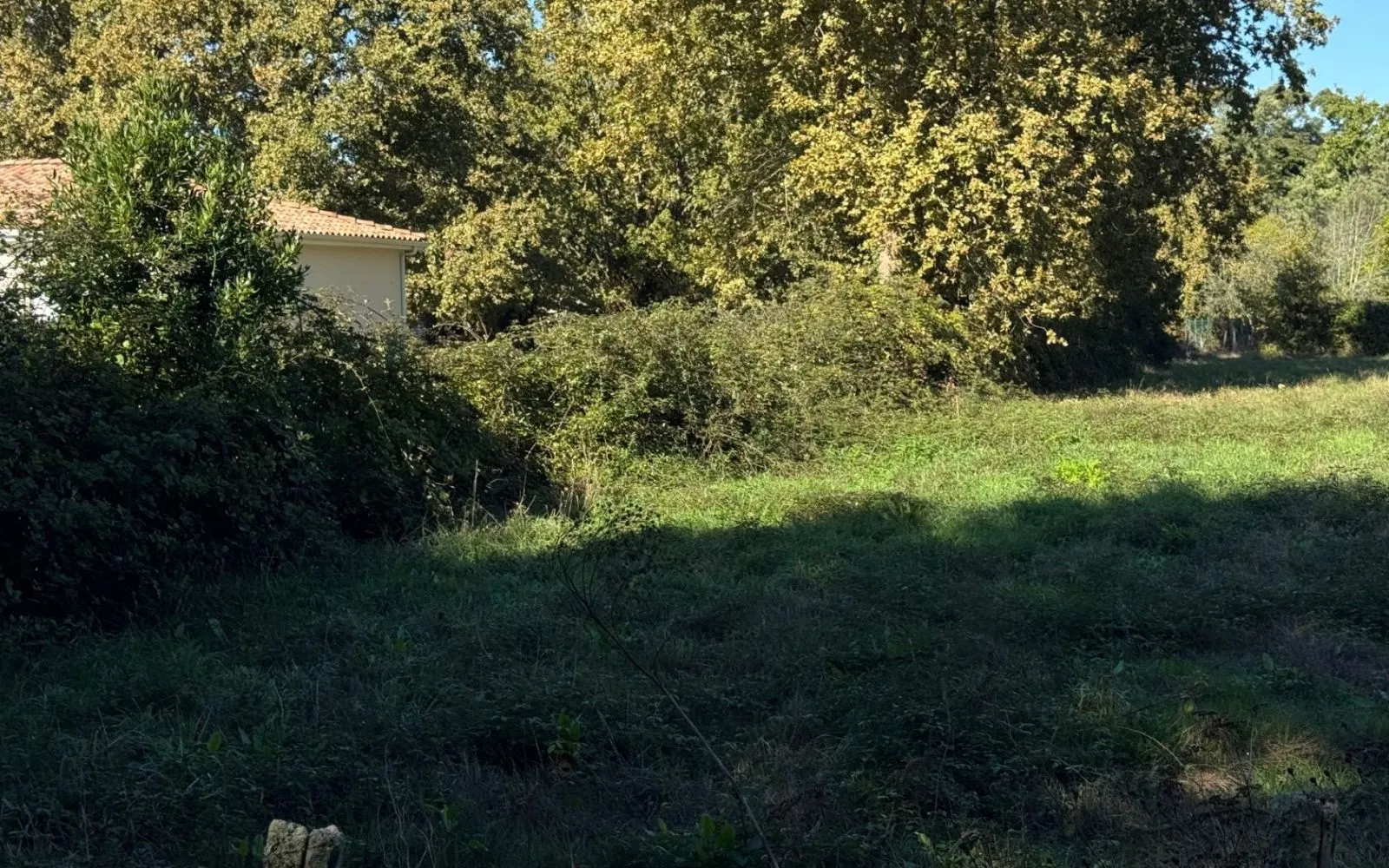 Terrain à bâtir de 980 m² à LISTRAC-MEDOC (33) à Listrac-Médoc — photo 1