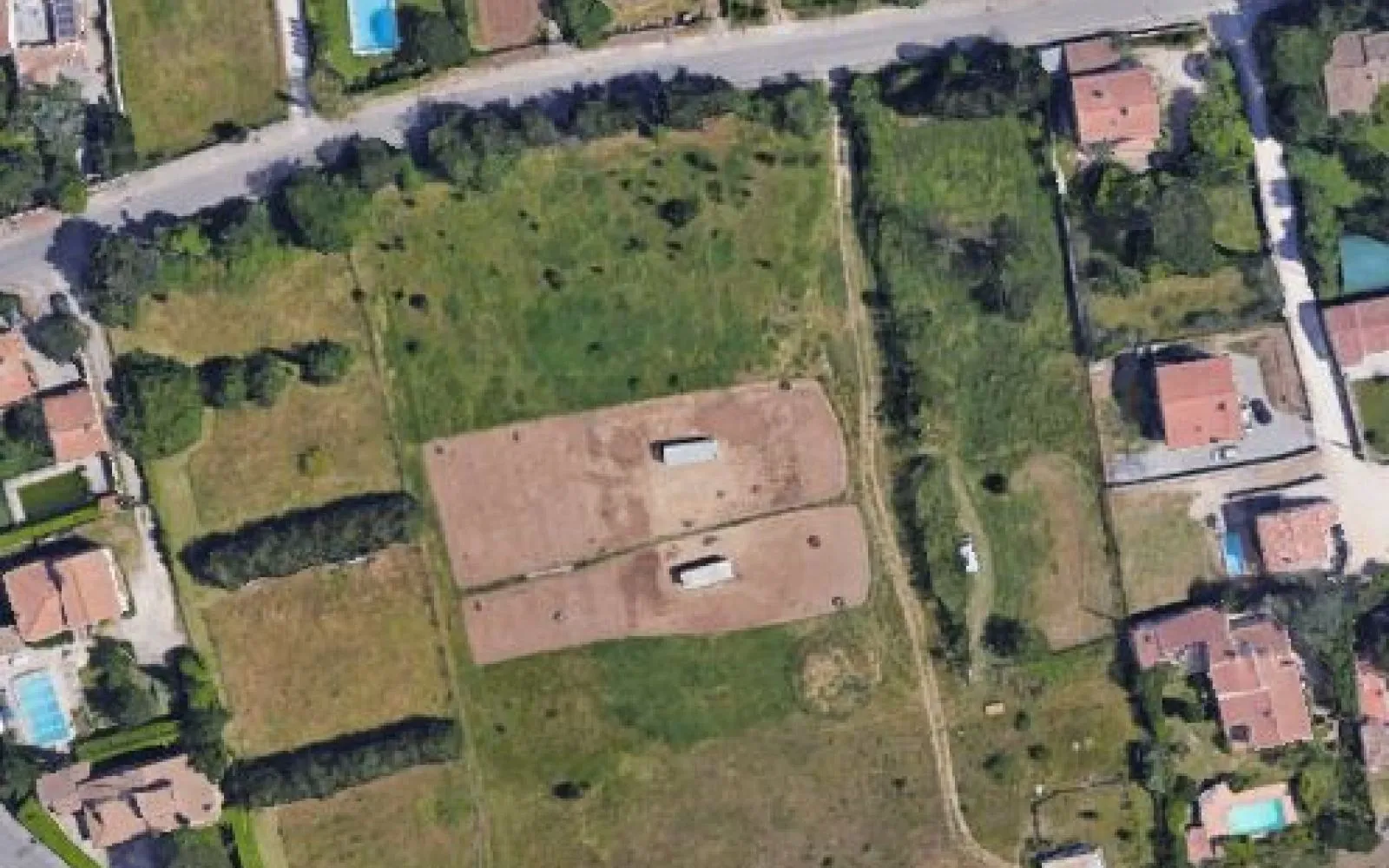 Terrain à bâtir de 601 m² à MORIERES-LES-AVIGNON (84) à Morières-lès-Avignon — photo 1