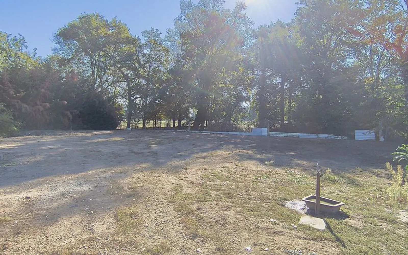Terrain à bâtir de 1295 m² à ORLEAT (63) à Orléat — photo 2