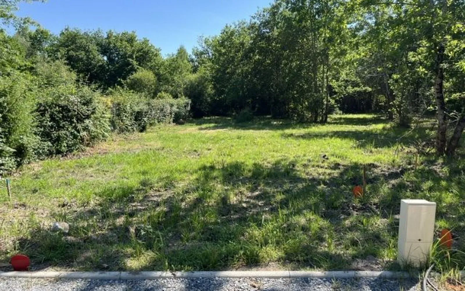 Terrain à bâtir de 650 m² à LE TEICH (33) à Le Teich — photo 1