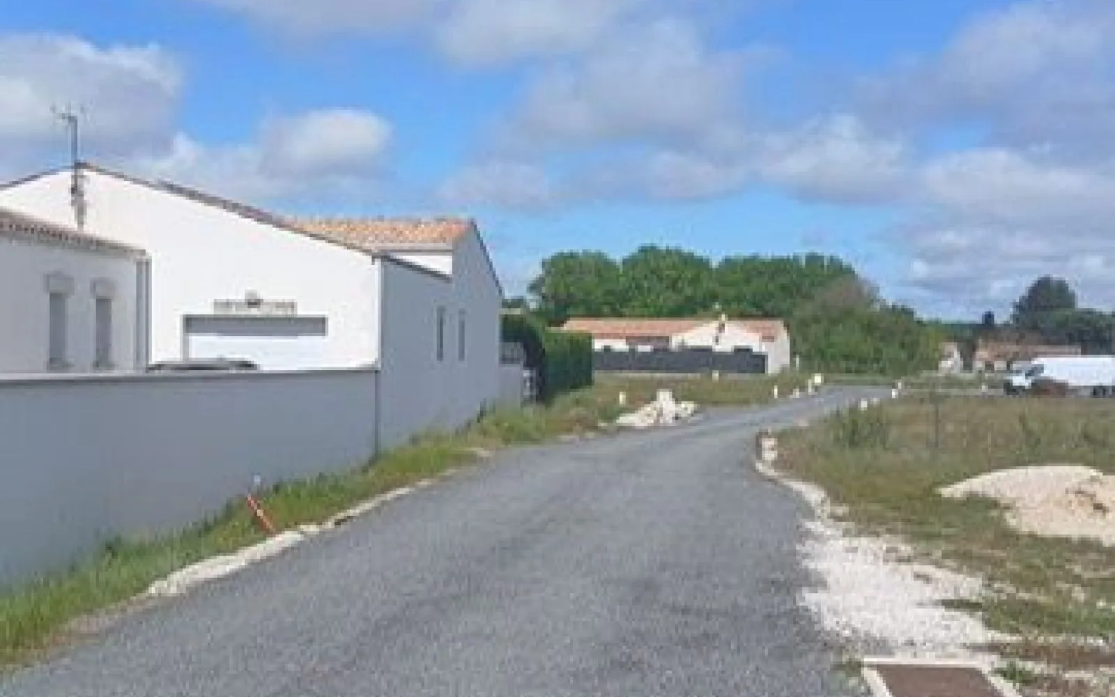 Terrain à bâtir de 334 m² à MEDIS (17) à Médis — photo 1