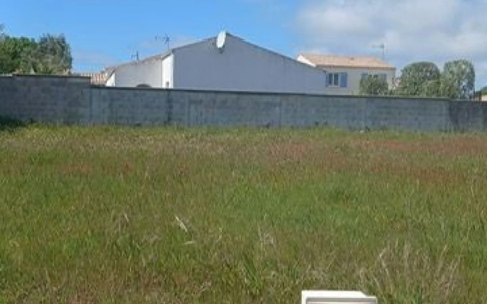 Terrain à bâtir de 329 m² à SAINT-PALAIS-SUR-MER (17) à Saint-Palais-sur-Mer — photo 1