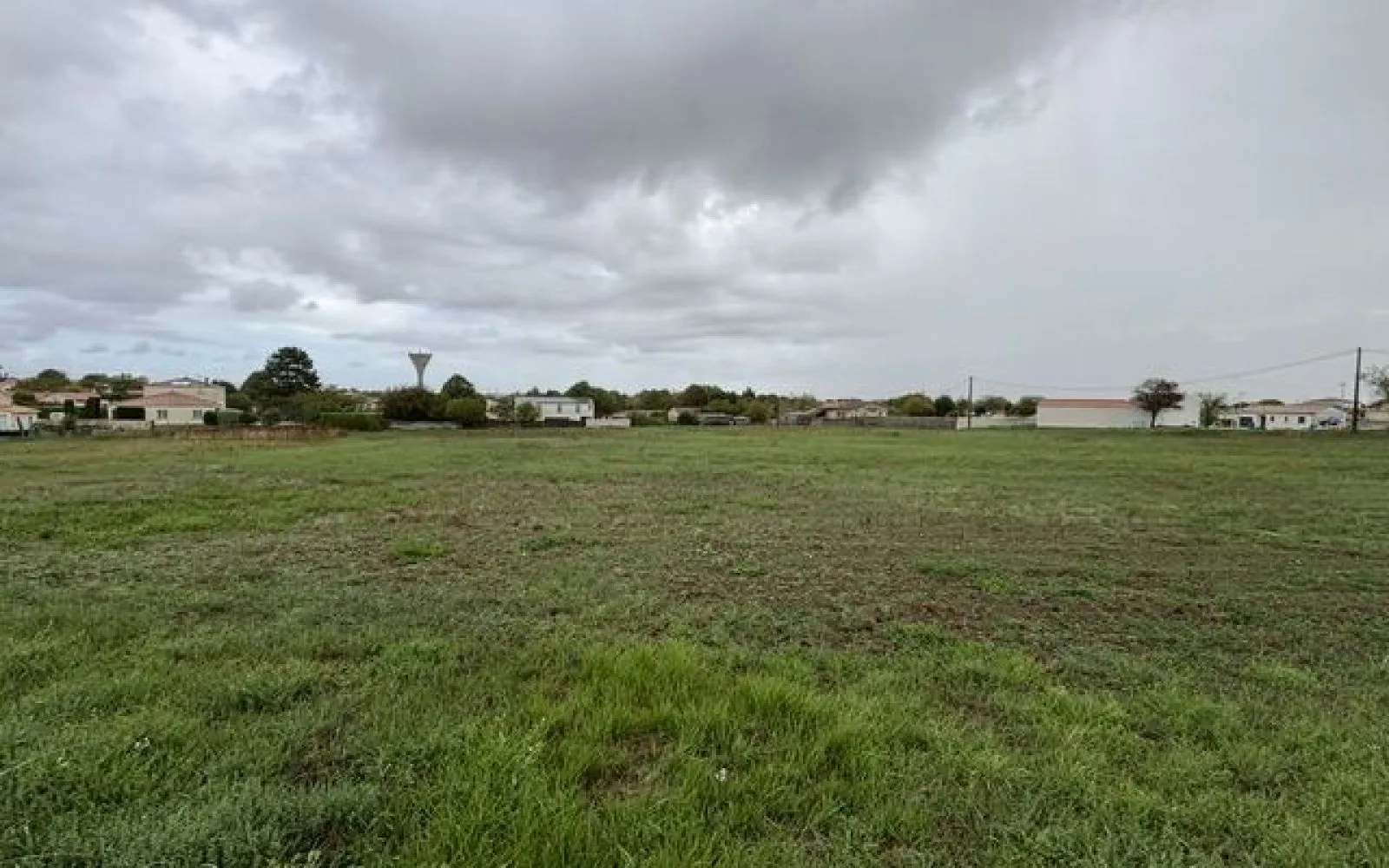 Terrain à bâtir de 250 m² à MESCHERS-SUR-GIRONDE (17) à Meschers-sur-Gironde — photo 1