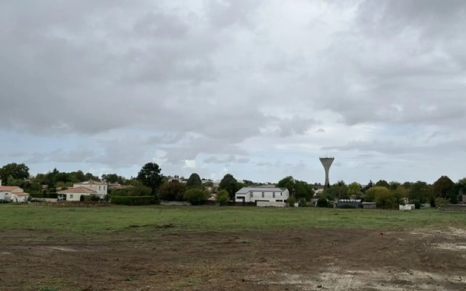 Terrain à bâtir de 250 m² à MESCHERS-SUR-GIRONDE (17) à Meschers-sur-Gironde — photo 3