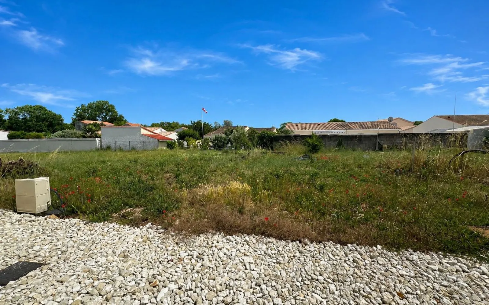 Projet de construction d'une maison 85 m² avec terrain à LE CHAY (17) à Le Chay — photo 6