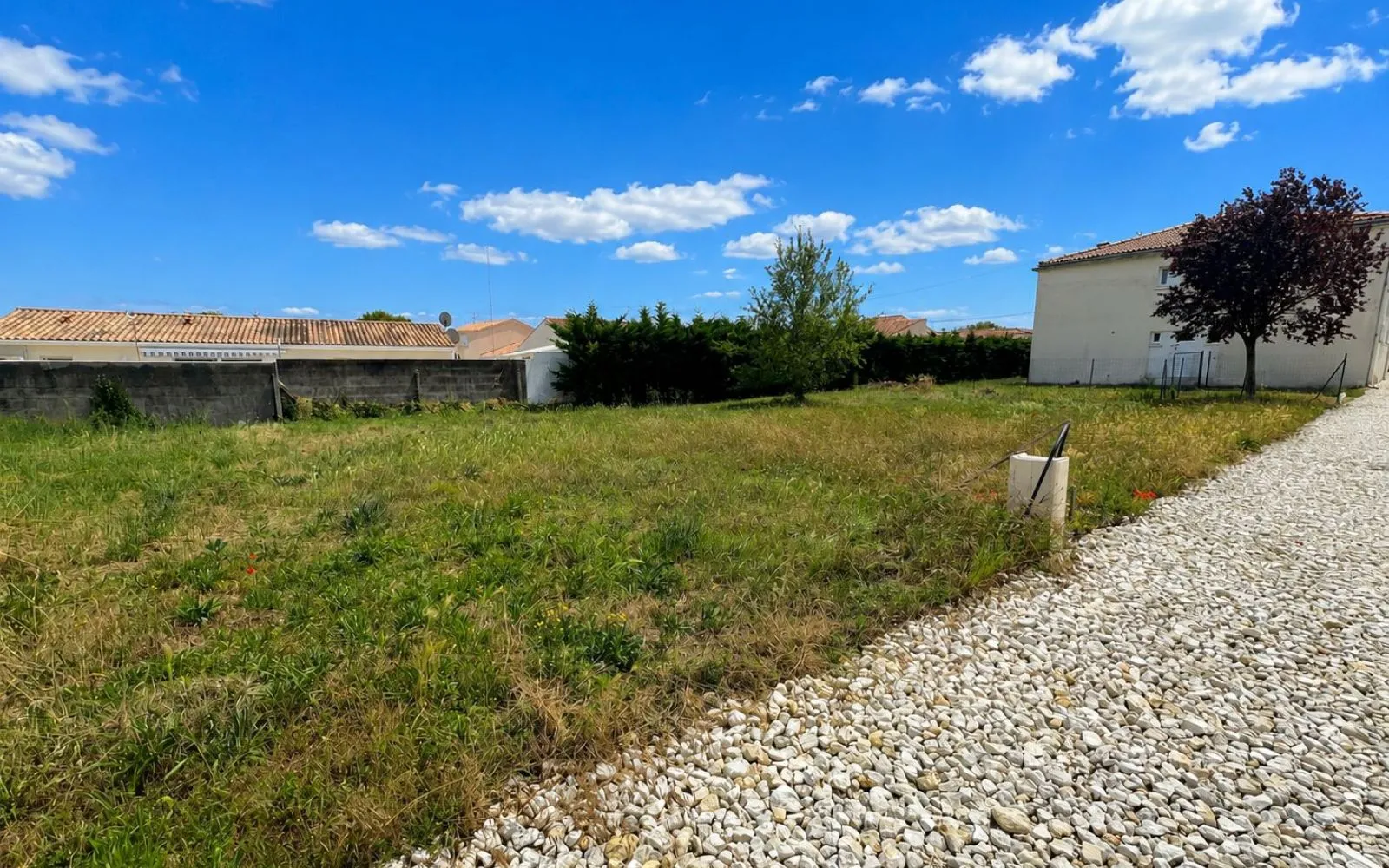 Projet de construction d'une maison 85 m² avec terrain à LE CHAY (17) à Le Chay — photo 7