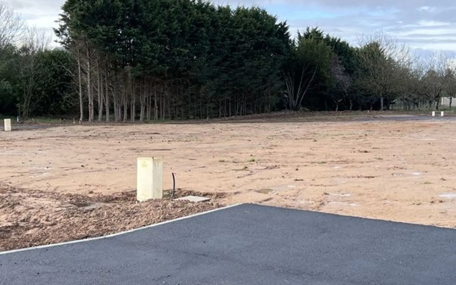 Terrain à bâtir de 605 m2 au prix de 39000 € à MANSLE (16) à Mansle — photo 1