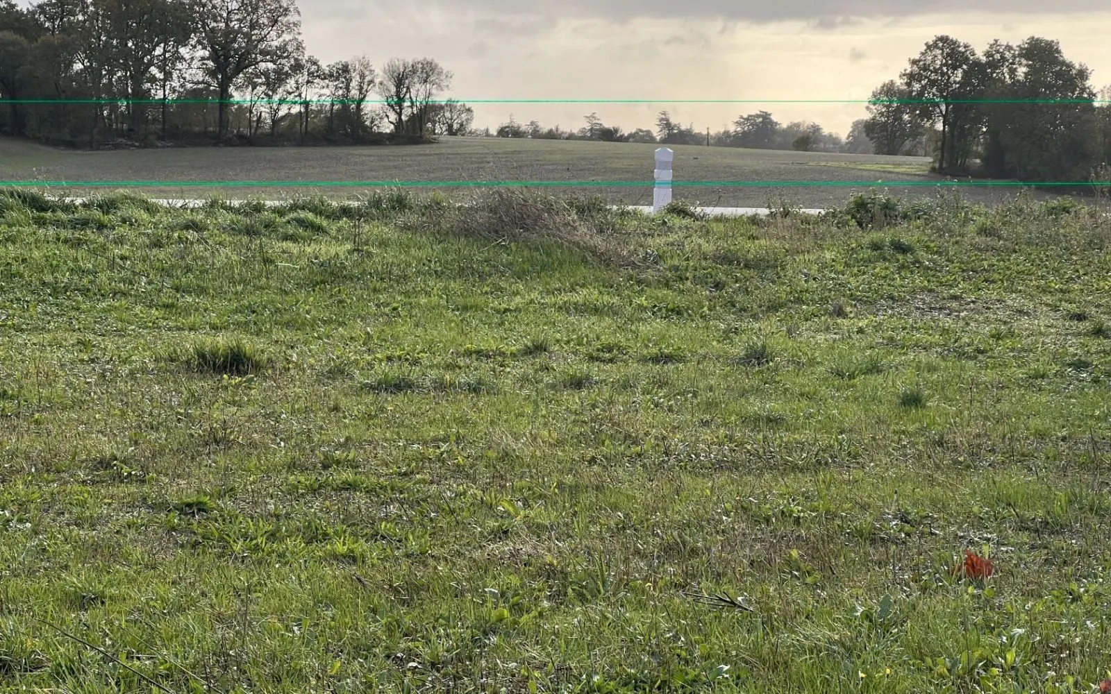 Terrain à bâtir de 528 m2 au prix de 47500 € à RUELLE-SUR-TOUVRE (16) à Ruelle-sur-Touvre — photo 1