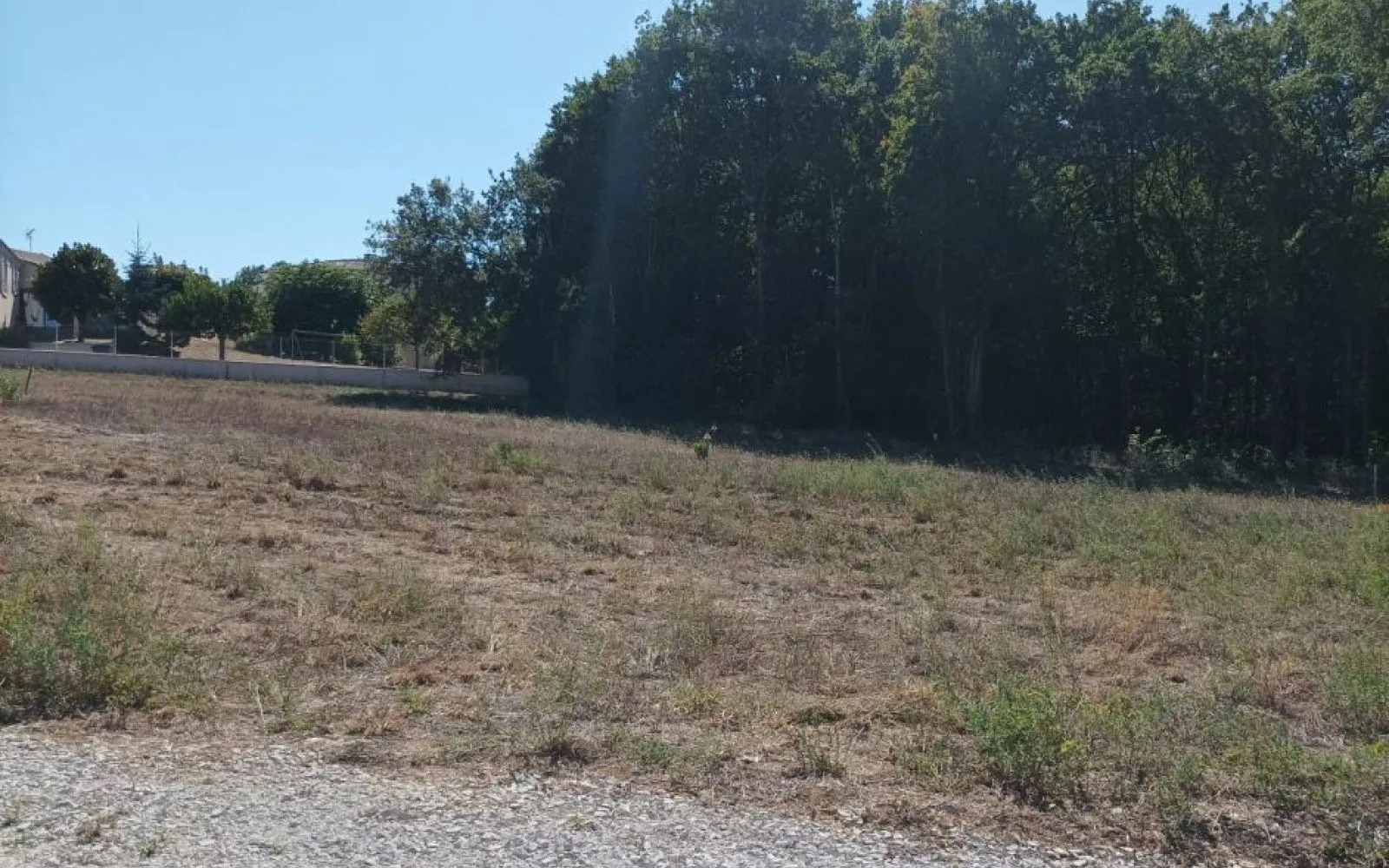 Terrain à bâtir de 550 m2 au prix de 44400 € à PUYMOYEN (16) à Puymoyen — photo 1