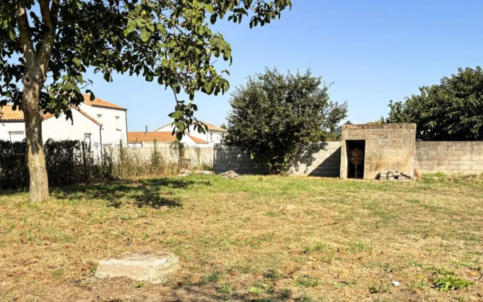 Terrain à bâtir de 510 m² à GENESTON (44) à Geneston — photo 1