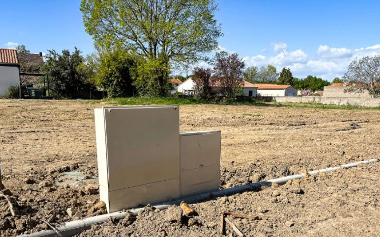 Terrain à bâtir de 369 m² à BOUGUENAIS (44) à Bouguenais — photo 1