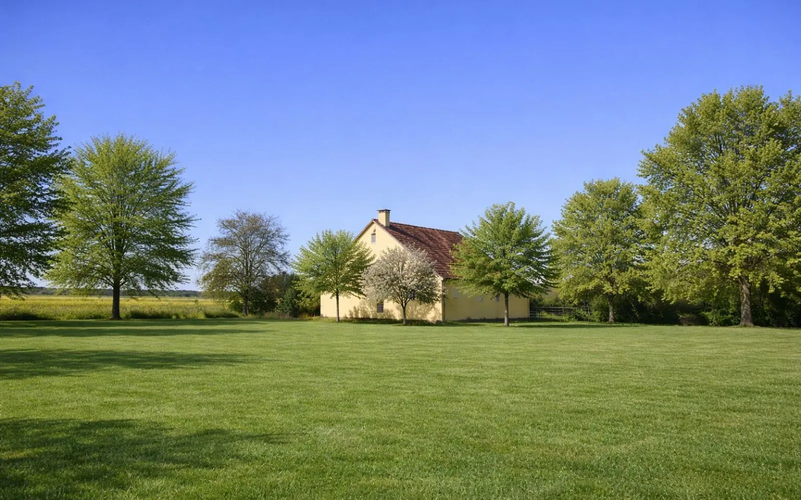 Faites construire votre maison 80.19 m² avec terrain à FONTAINE-LA-GUYON (28) ! à Fontaine-la-Guyon — photo 2