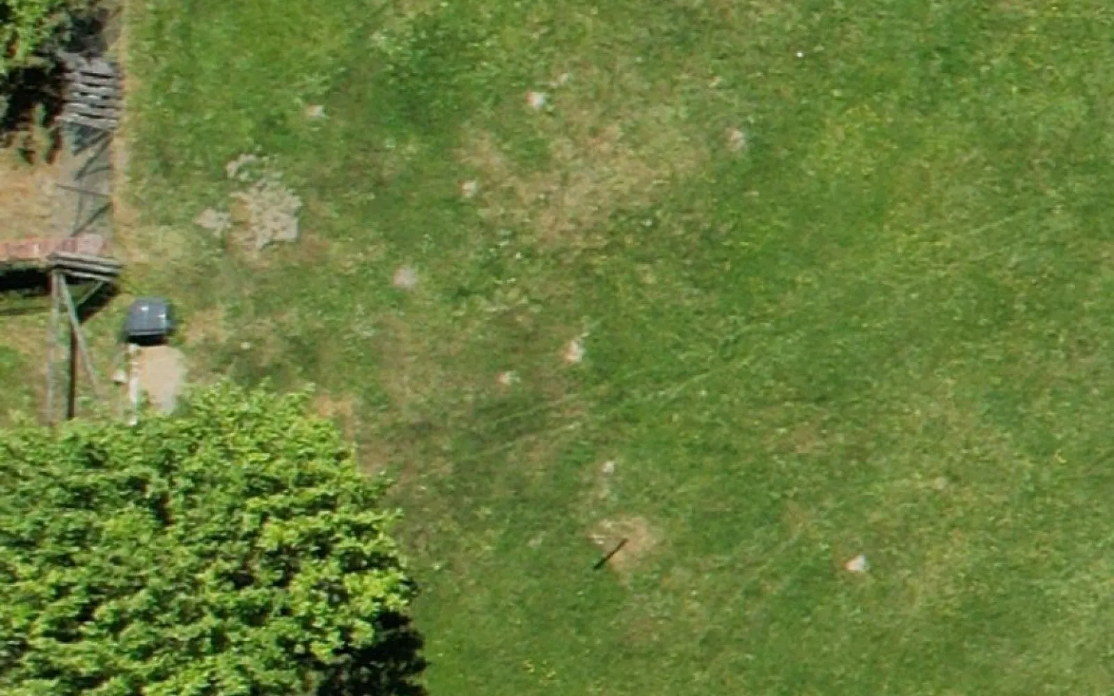 Terrain à bâtir de 235 m² à SAINT-LEGER-EN-YVELINES (78) à Saint-Léger-en-Yvelines — photo 1