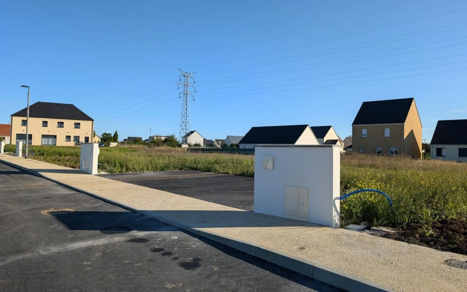 Terrain à bâtir de 575 m² à TOURY (28) à Toury — photo 2