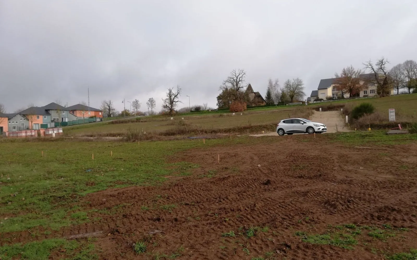 Terrain à bâtir de 526 m² à RIGNAC à Rignac — photo 1