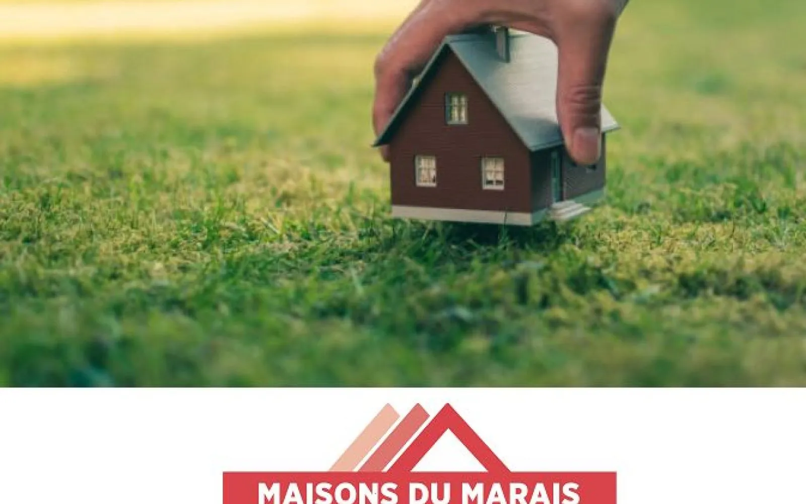 Terrain de 233 m² à LA CRECHE à La Crèche — photo 1