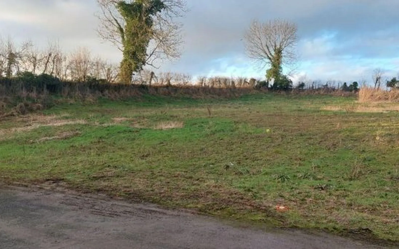 Terrain à bâtir de 715 m² à RETHEL (08) à Rethel — photo 1