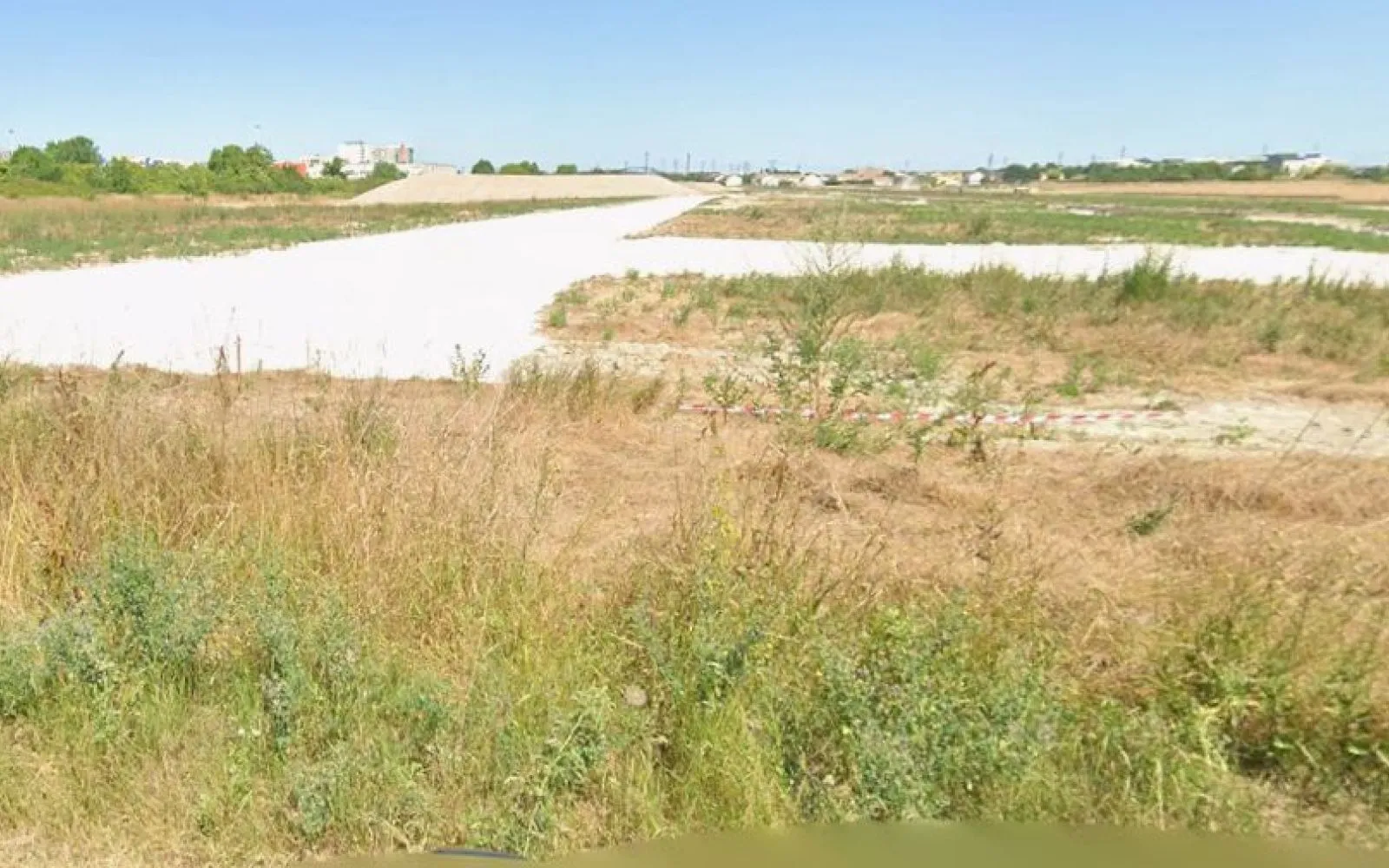 Terrain à bâtir de 258 m² à REIMS (51) à Reims — photo 1