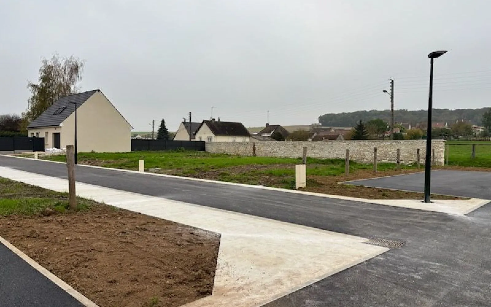 Terrain à bâtir de 369 m² à SAINT-AUBIN-SOUS-ERQUERY (60) à Saint-Aubin-sous-Erquery — photo 5