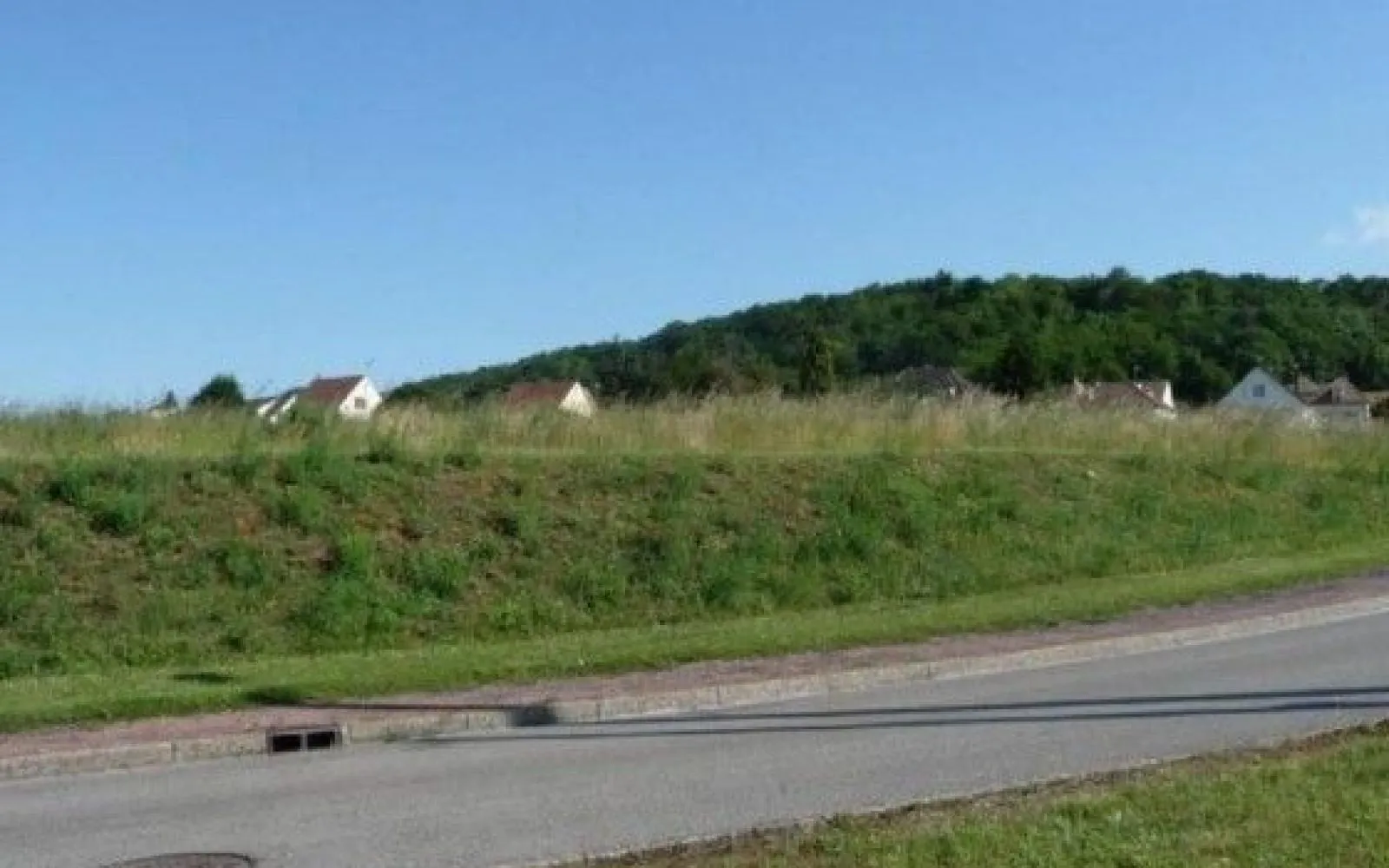 Terrain à bâtir de 566 m² à CAMBRONNE-LES-RIBECOURT (60) à Cambronne-lès-Ribécourt — photo 1