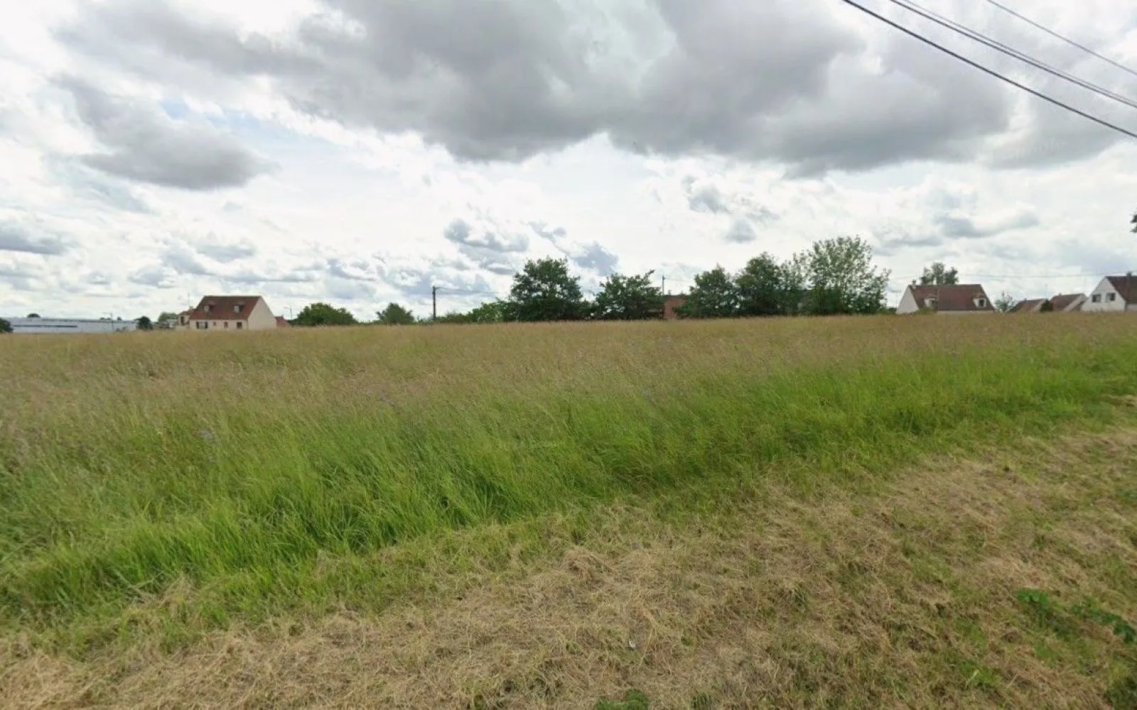 Terrain à bâtir de 674 m² à LASSIGNY (60) à Lassigny — photo 1