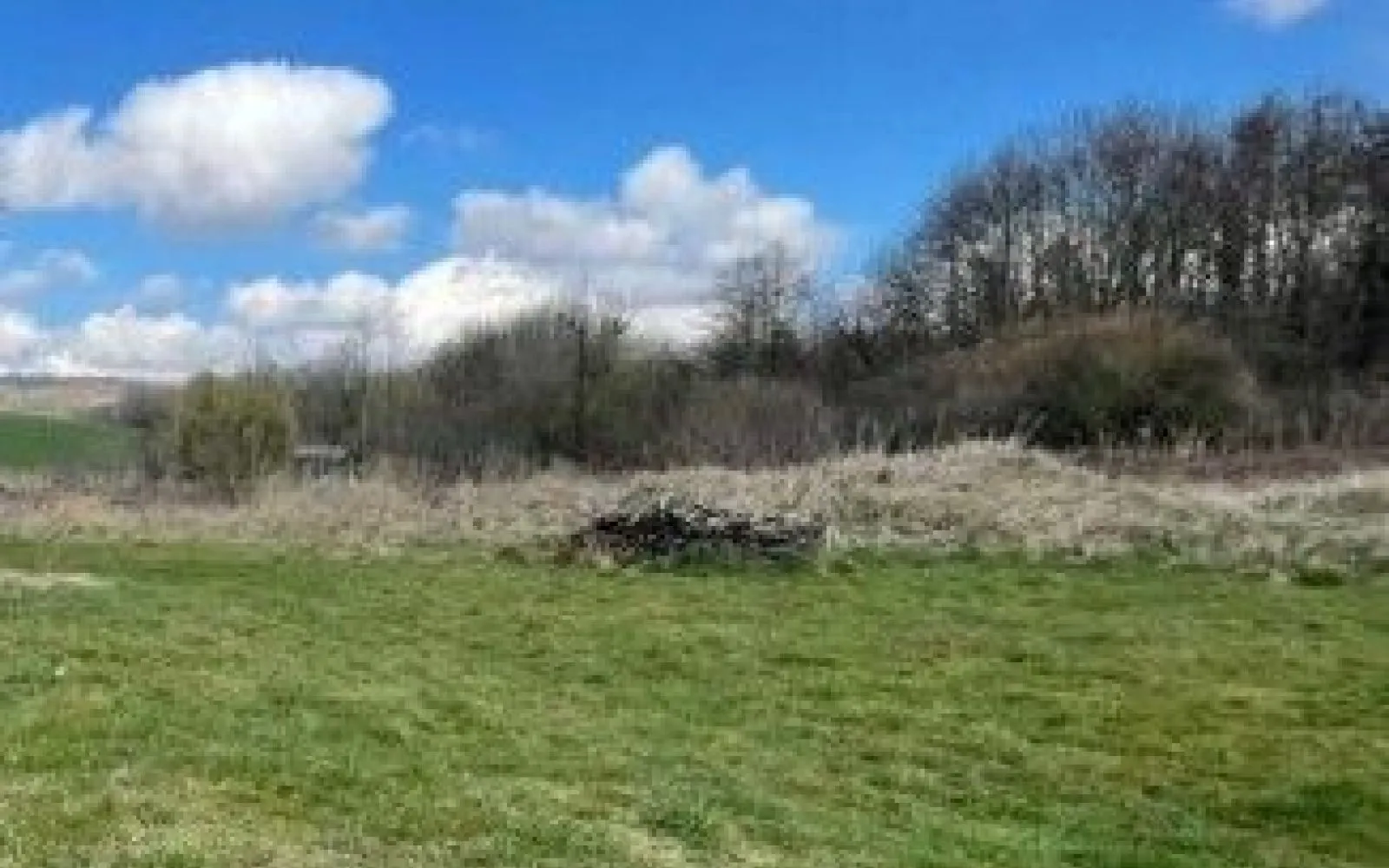 Terrain à bâtir de 1266 m² à MAREUIL-LA-MOTTE (60) à Mareuil-la-Motte — photo 1
