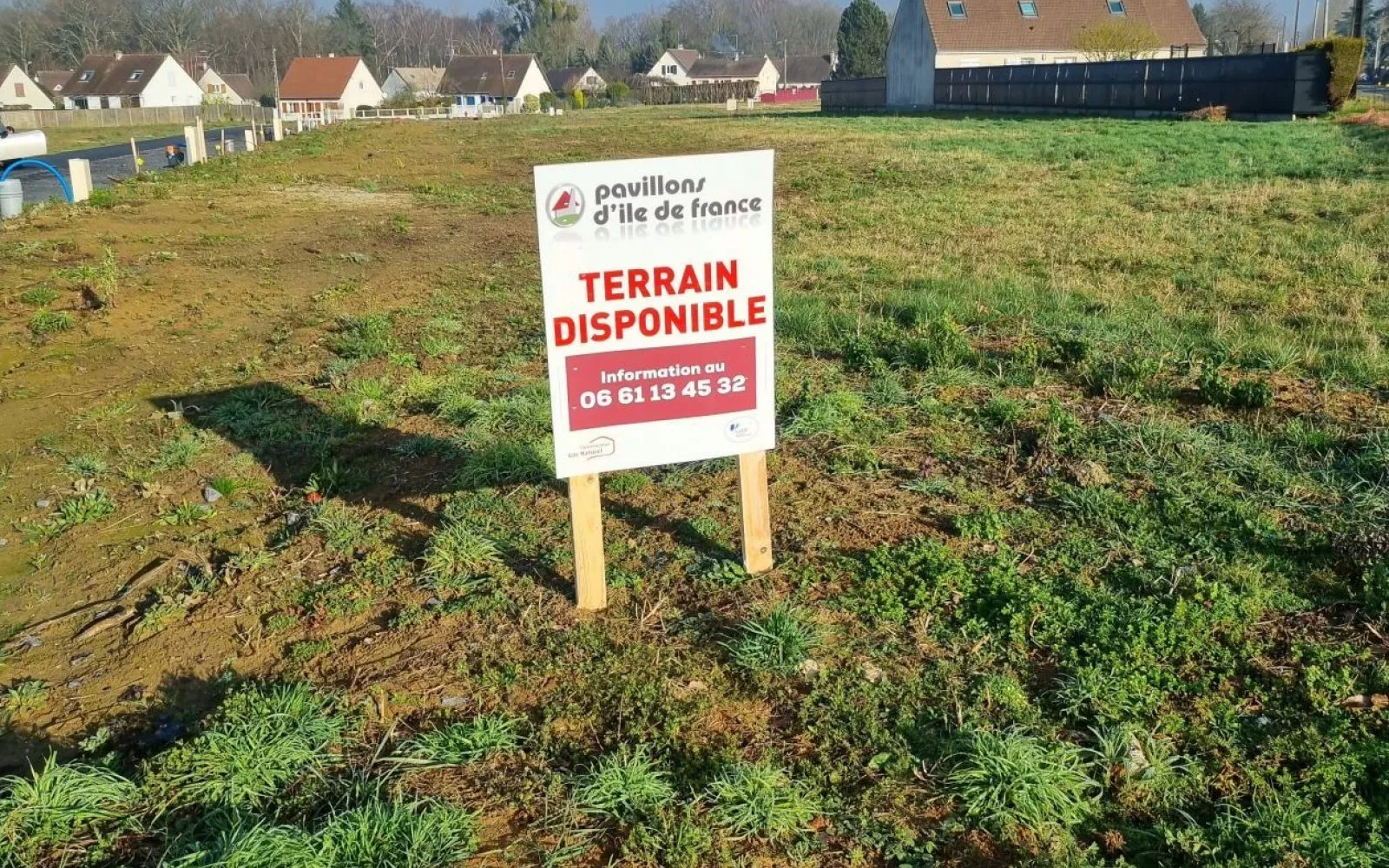 Terrain à bâtir de 362 m² à TRACY-LE-VAL (60) à Tracy-le-Val — photo 1
