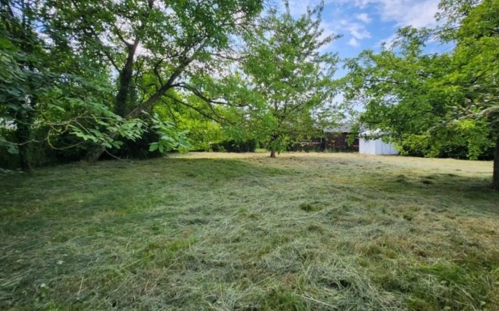 Terrain à bâtir de 400 m² à VERBERIE (60) à Verberie — photo 1