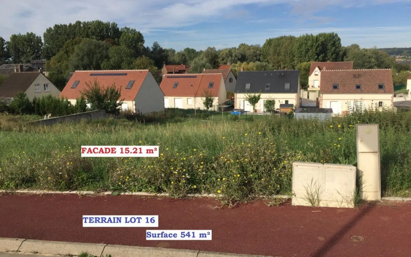 Terrain à bâtir de 541 m² à NOYON (60) à Noyon — photo 1