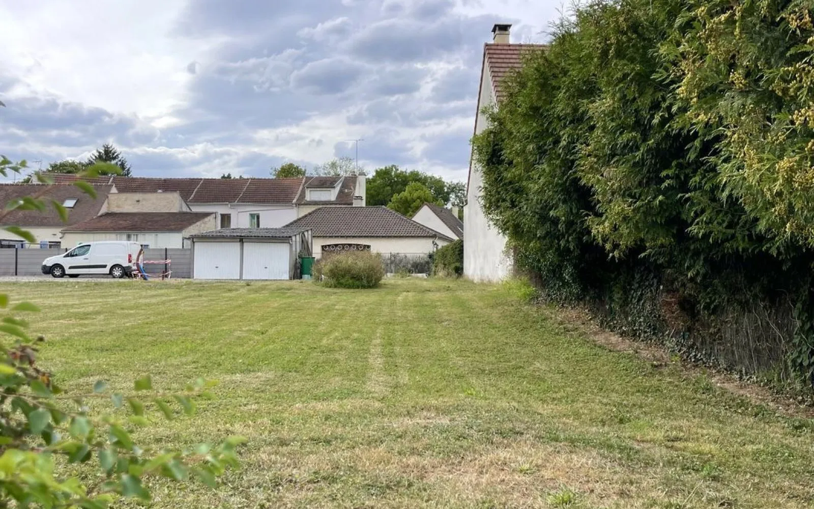 Maison 100 m² avec terrain à ESBLY (77) à Esbly — photo 3