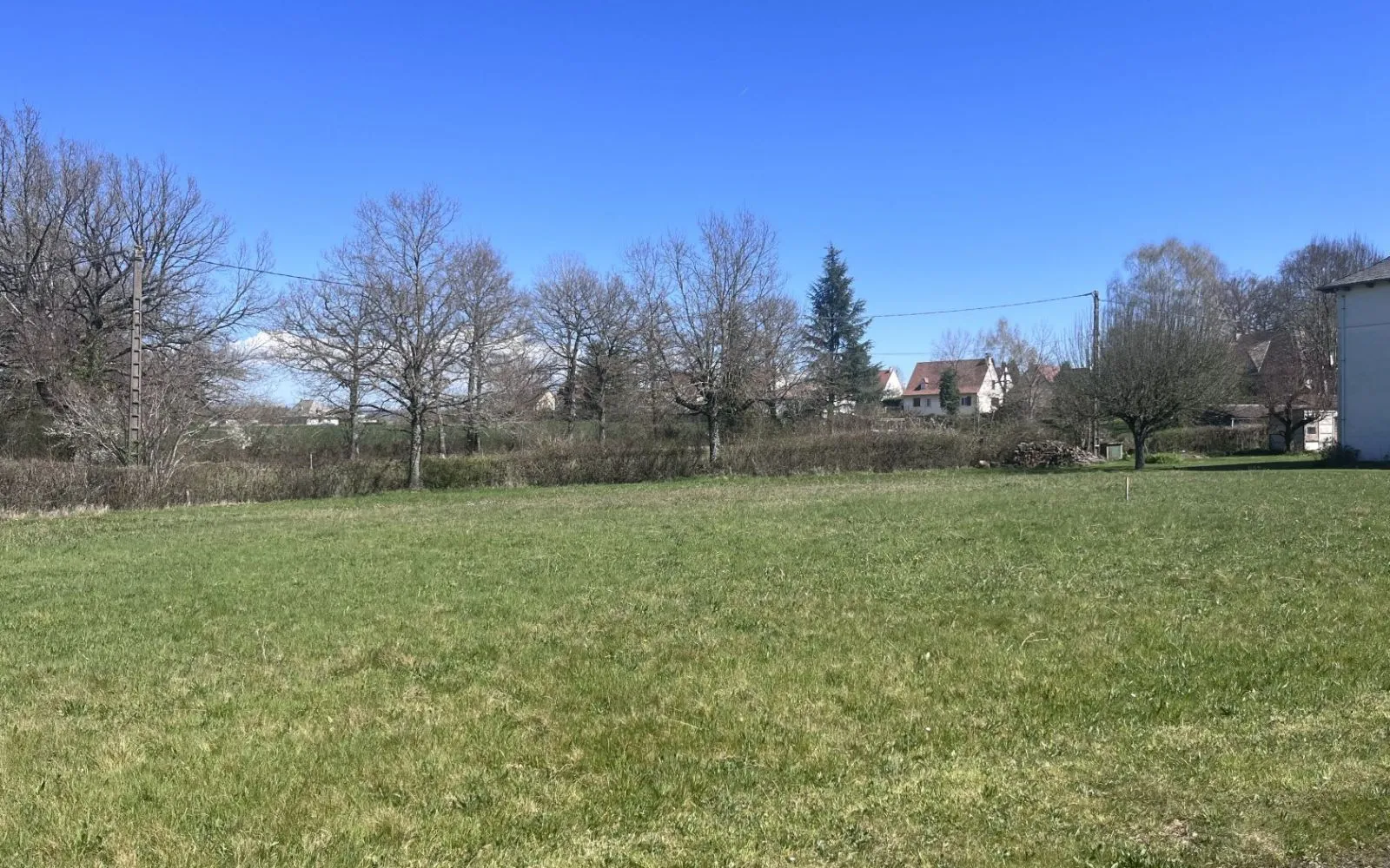 Terrain à bâtir de 1100 m² à YTRAC (15) à Ytrac — photo 1