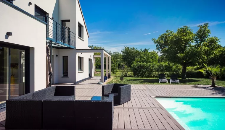 L'aménagement extérieur de sa maison : à quoi faut-il penser ?