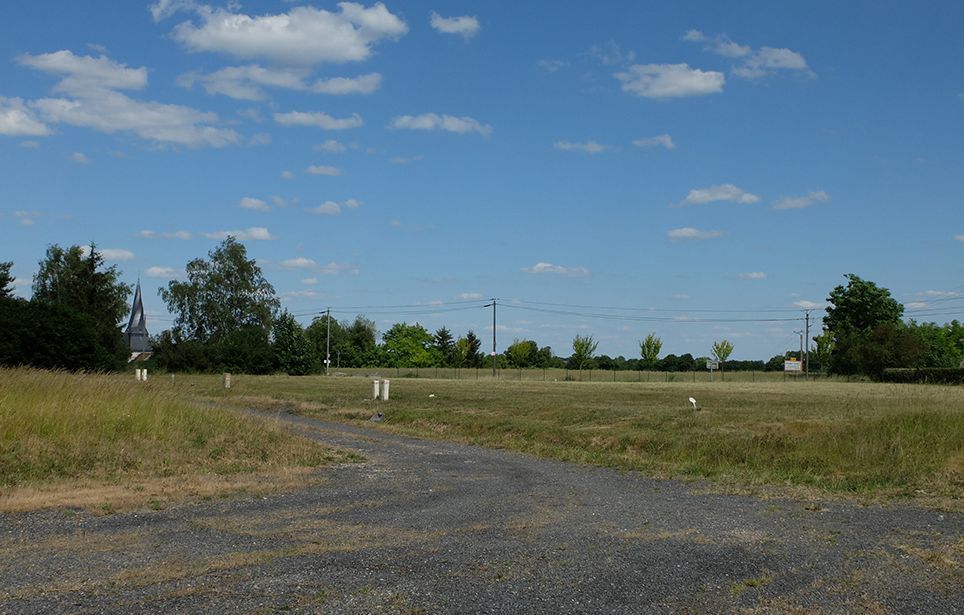Image du terrain Terrain à bâtir de 560 m² à PONTIGNE (49)