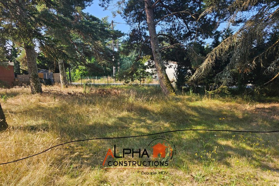 Image du terrain Terrain à bâtir de 700 m² à PORTETS (33)