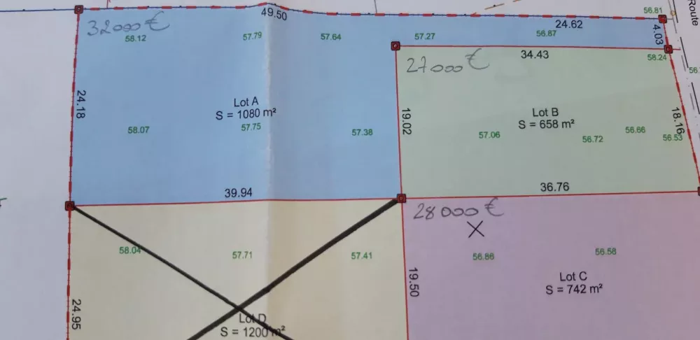 Image du terrain Terrain à bâtir de 742 m2 au prix de 28000 € à BURIE (17)