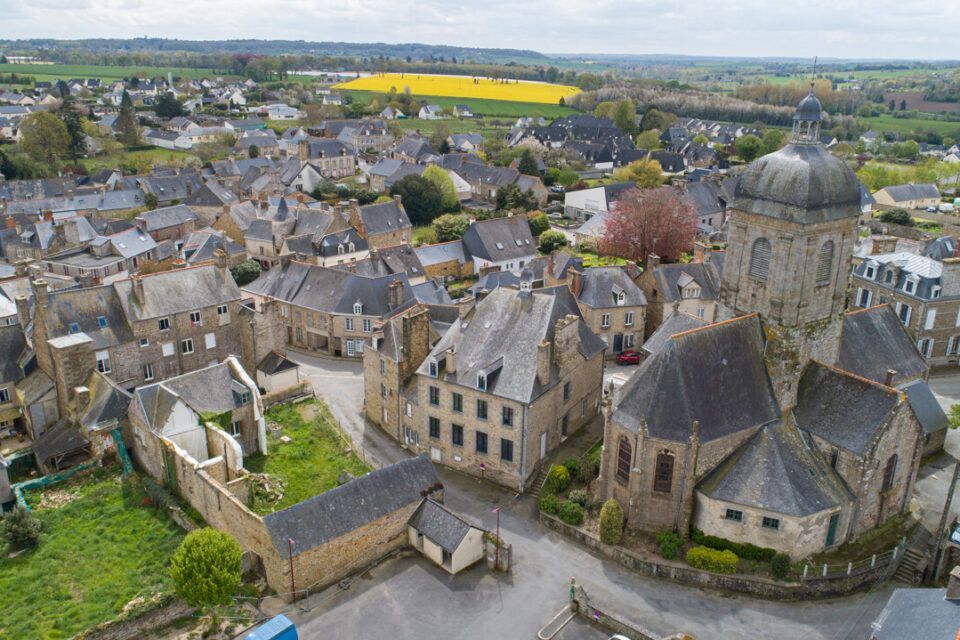 Image du modèle de maison antrain vue drone