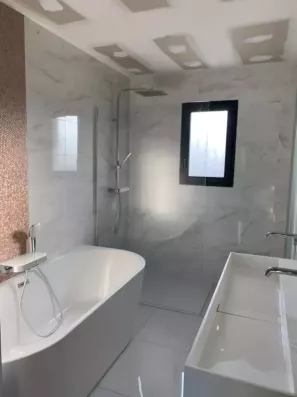 Image du modèle de maison sdb-real