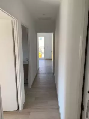 Image du modèle de maison couloir-real