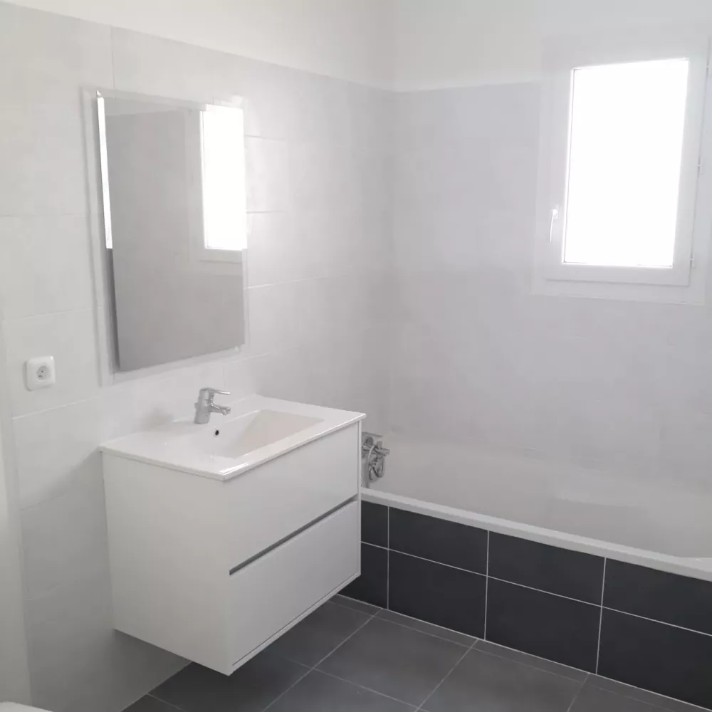 Image du modèle de maison sdb-real