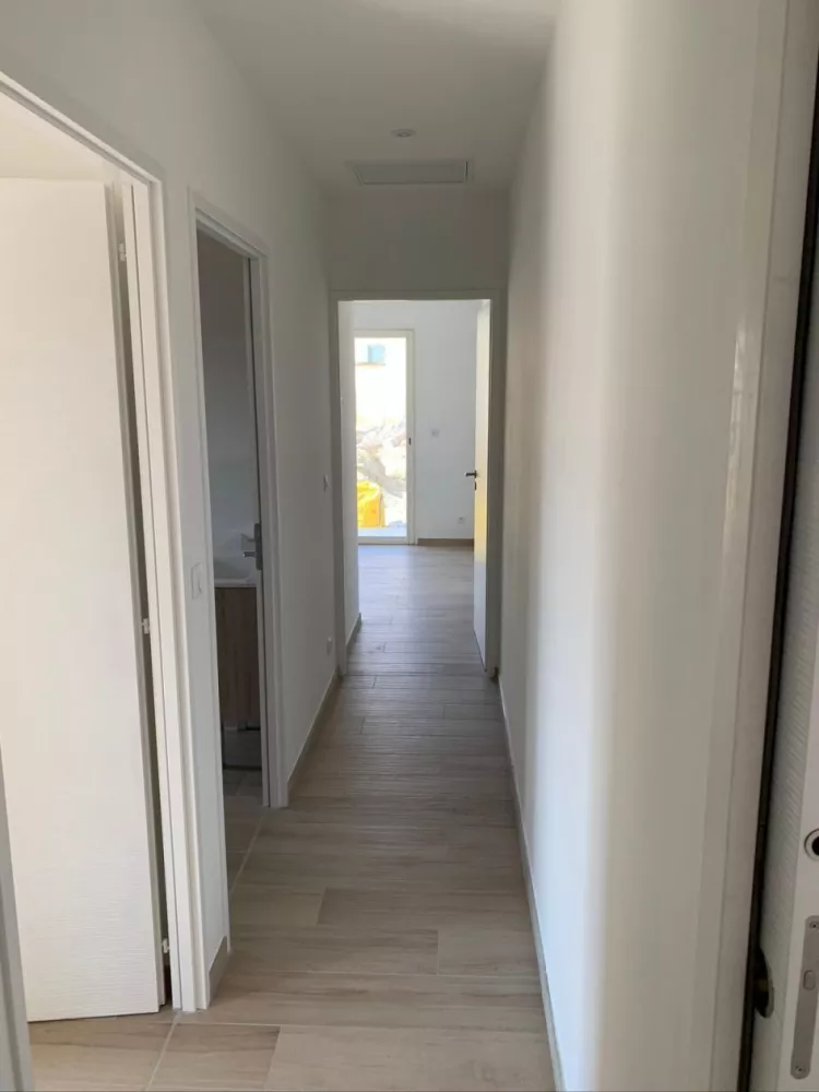 Image du modèle de maison couloir-real