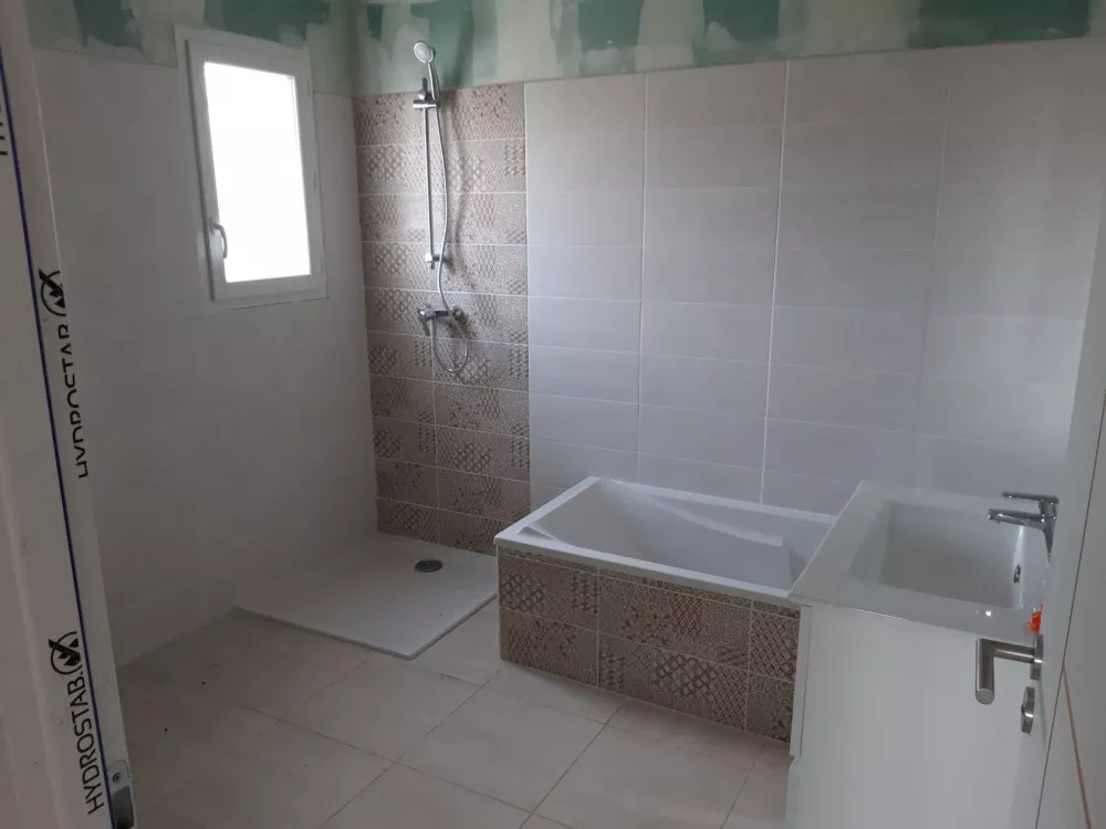 Image du modèle de maison sdb-real