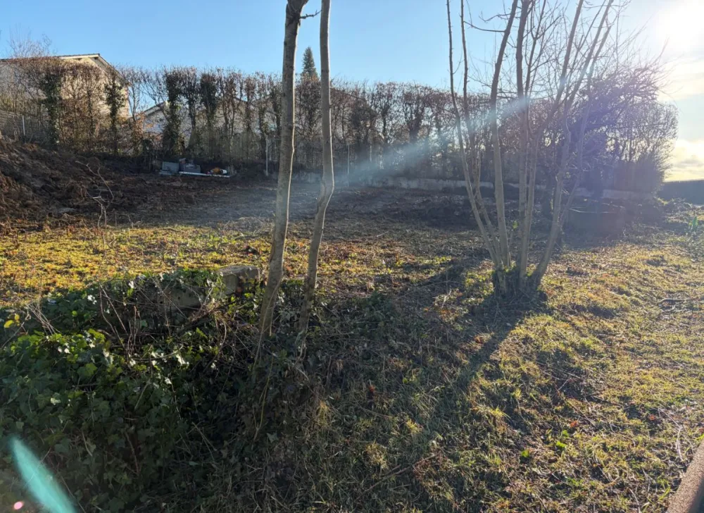 Image du terrain Terrain à bâtir de 600 m² à CHAZAY-D'AZERGUES (69)