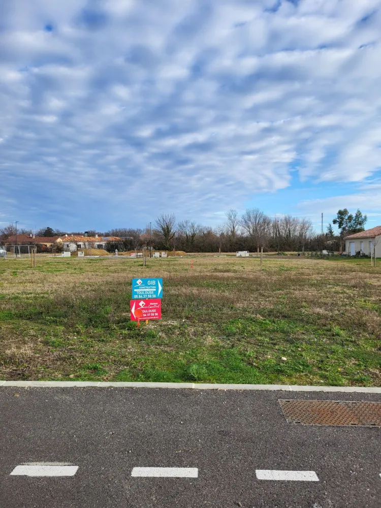 Image du terrain Terrain à bâtir de 448 m² à VILLEFRANCHE-DE-LAURAGAIS (31)